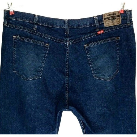 Wrangler Mens Jeans Actual Size 42x31 Dark Blue Wash Straight Leg - Picture 4 of 7